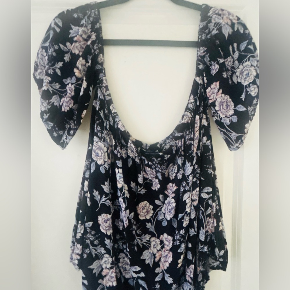 AE Off the Shoulder Top - Picture 2 of 6